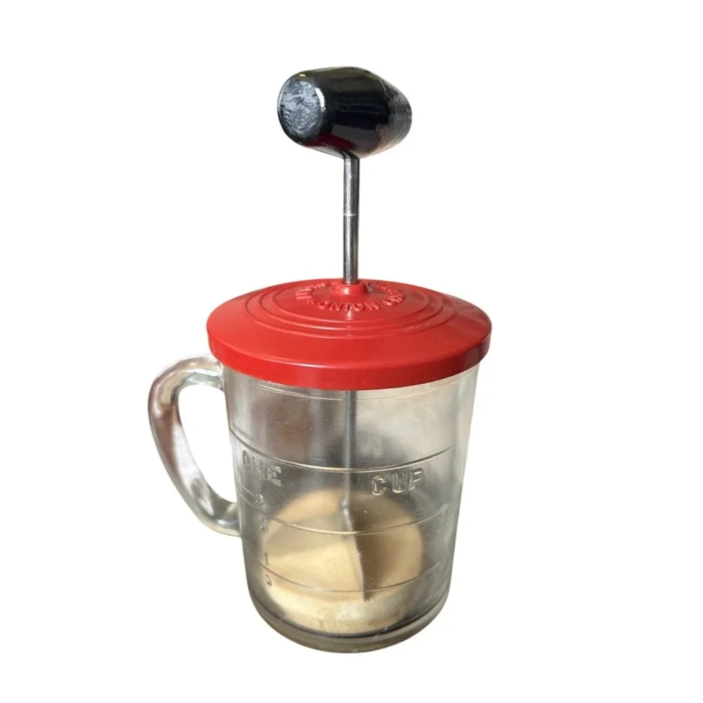 Vintage Androck Onion Nut Chopper 1 Cup Glass Measuring Jar Red Lid Wood Handle